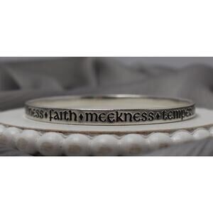 Retired James Avery 925 Fruits Of The Spirit Bangle Bracelet 24.3G / 7in / 5.5mm